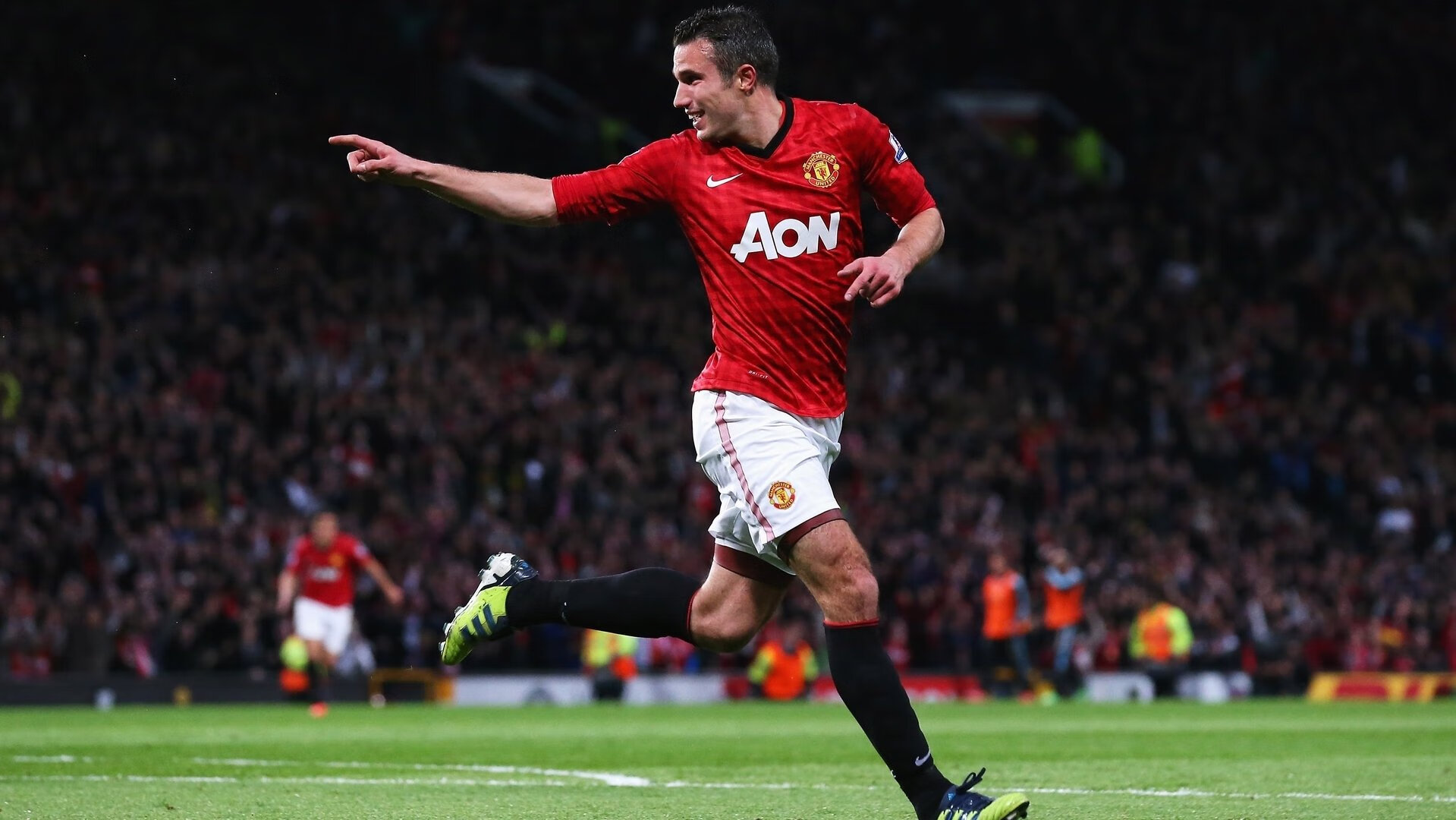 欧冠半决赛焦点战，罗马完胜厄瓜多尔？一场跨越时空的足球对话